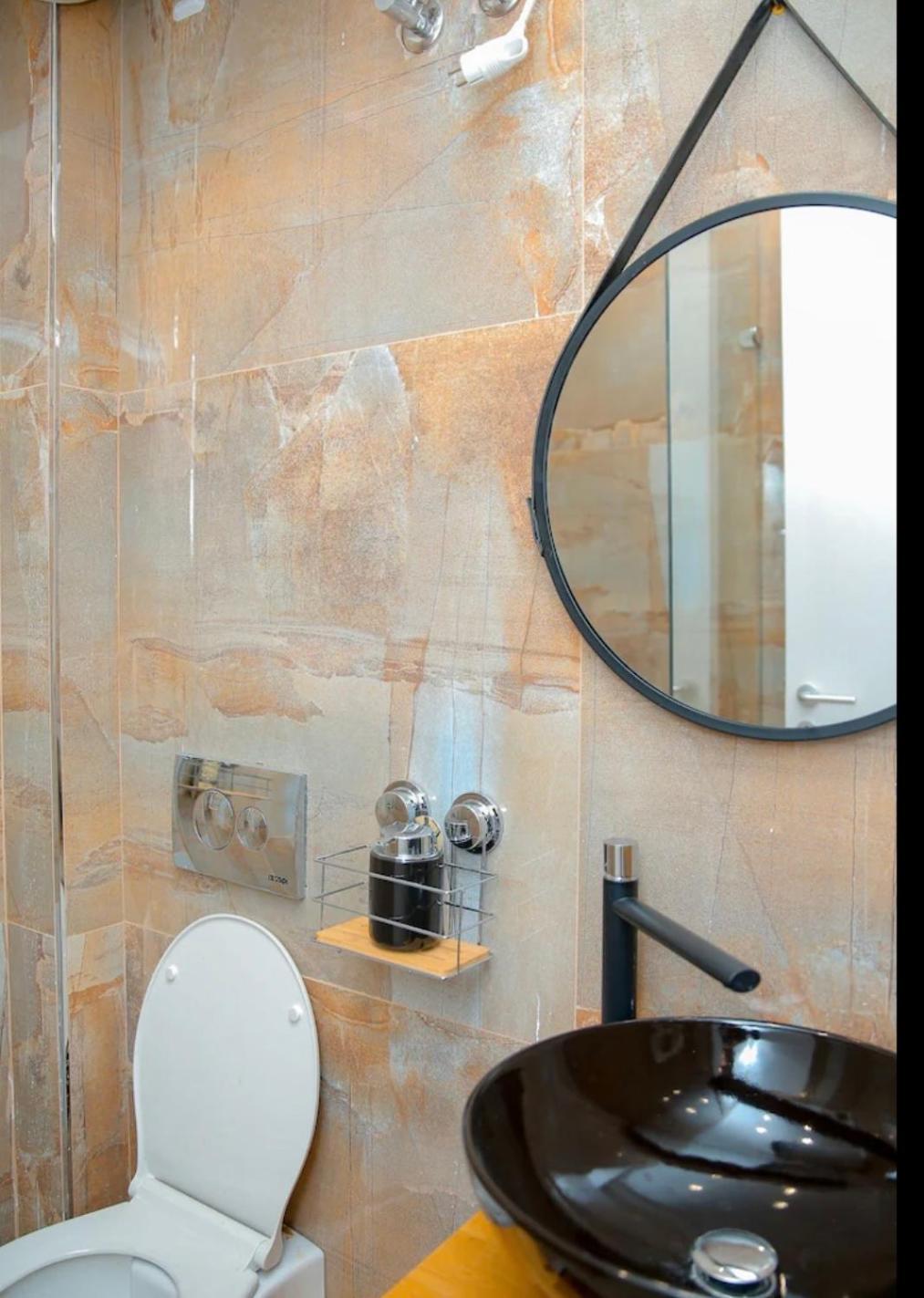 Heart Of Tirana Apartment المظهر الخارجي الصورة